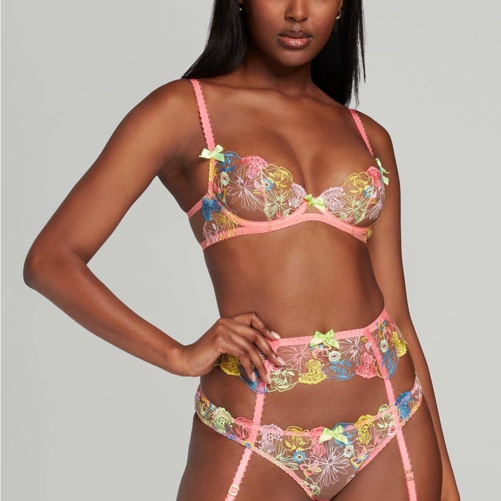 NWT Agent Provacateur Zuri set
